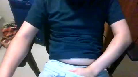 Snapshot of playitsaif11023 chatting on December 6, 8:48 am playitsaif11023 online show from December 6, 8:48 am