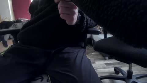 Snapshot of plboy23 chatting on October 19, 11:02 am Hello ask me  . Im glad  to see you here in my room. Welcome PVT is open online show from October 19, 11:02 am