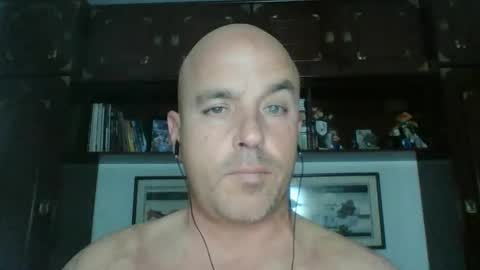 pocoyotop online show from April 18, 11:26 pm