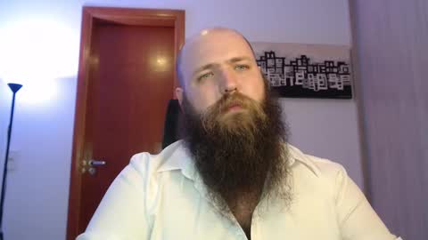 Bear online show from February 26, 2:15 am