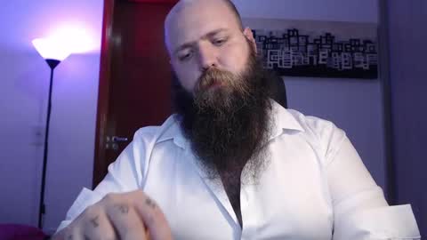 Bear online show from March 9, 1:46 am