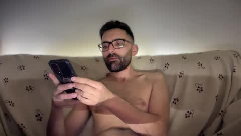 pollabeta online show from November 29, 8:16 am