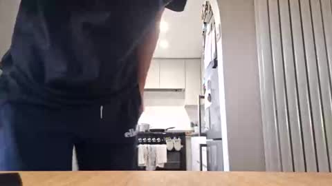 polsenos online show from December 4, 1:51 pm