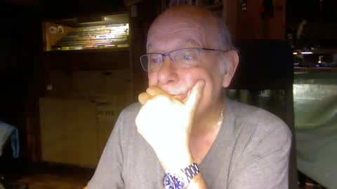 Snapshot of pomme1949 chatting on March 3, 1:48 pm pomme1949 online show from March 3, 1:48 pm