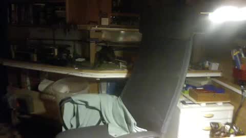 Snapshot of pomme1949 chatting on December 11, 6:37 pm pomme1949 online show from December 11, 6:37 pm