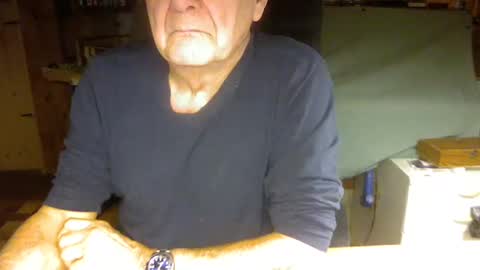 Snapshot of pomme1949 chatting on December 20, 6:02 pm pomme1949 online show from December 20, 6:02 pm