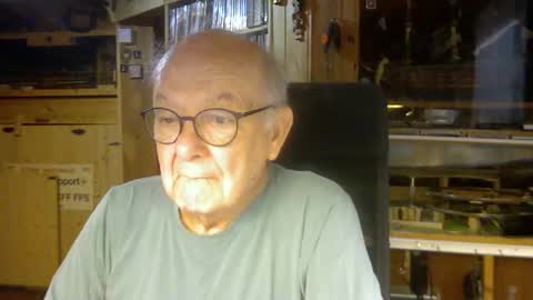 Snapshot of pomme1949 chatting on October 5, 9:24 am pomme1949 online show from October 5, 9:24 am