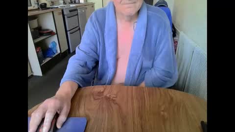 poshman65 online show from March 14, 11:17 am