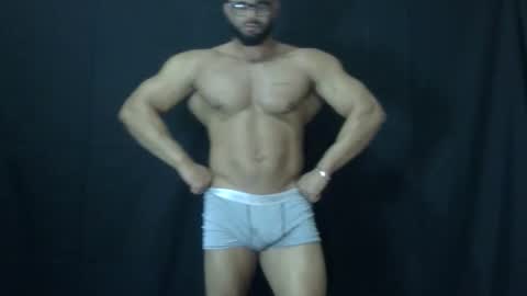 powerdmuscle online show from May 24, 1:11 am
