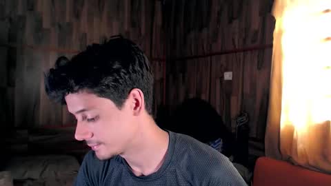 chris independent  online show from March 10, 8:37 pm