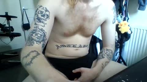 pr3ttyxlu5h online show from March 26, 11:25 am