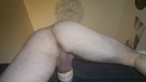 precummilker online show from December 29, 8:22 am