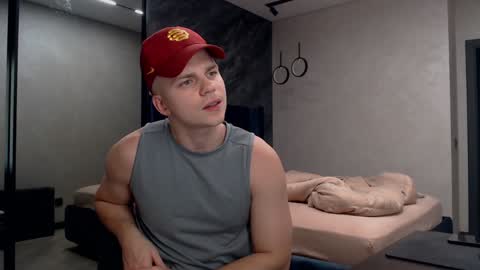 Justin online show from January 8, 3:29 am