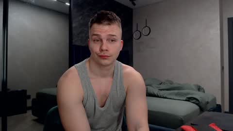 Justin online show from December 3, 3:11 pm