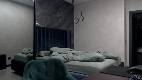 Justin online show from November 29, 4:47 am