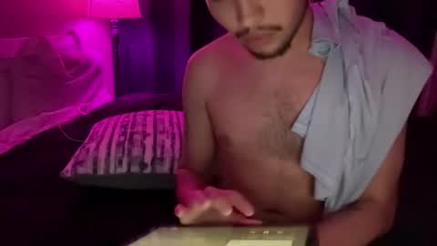 boy ken online show from April 18, 5:09 am