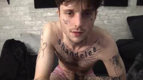 pretty boy online show from January 1, 4:29 am