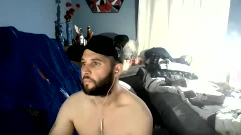 prettymuchafreak387930 online show from May 17, 3:14 am