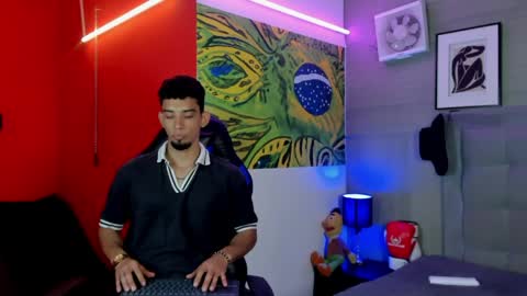 prince_arthur77 online show from April 7, 2:17 pm