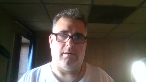 johnny online show from November 28, 1:35 pm