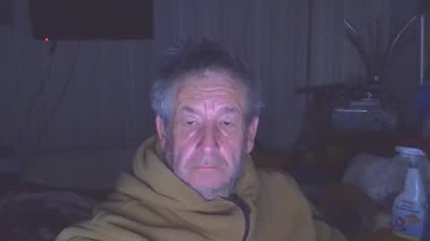 projectorepson online show from February 25, 8:10 pm