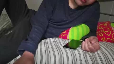 Prozacplz online show from November 23, 6:13 am