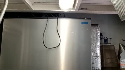 prvive2025 online show from September 25, 7:57 pm