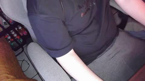 your mysterious man online show from May 27, 3:03 am