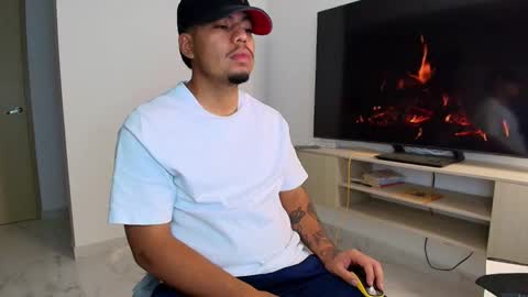 pull_bershh online show from April 18, 6:37 am