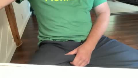 pumpui4u online show from November 3, 8:32 pm