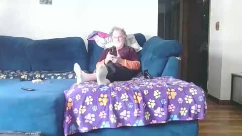 Mark online show from January 5, 5:38 pm