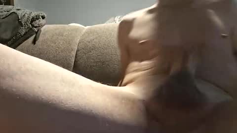 pussylicker517038 online show from February 19, 11:45 pm