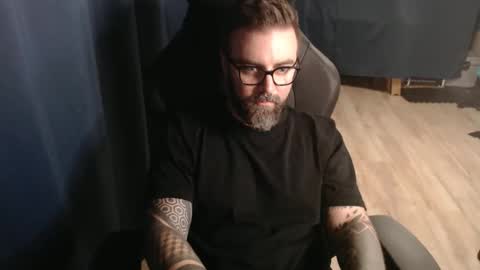 Snapshot of pyroxen chatting on September 18, 8:11 pm Yog Sothoth online show from September 18, 8:11 pm