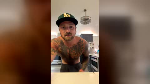 qwerty0189 online show from May 21, 3:05 pm