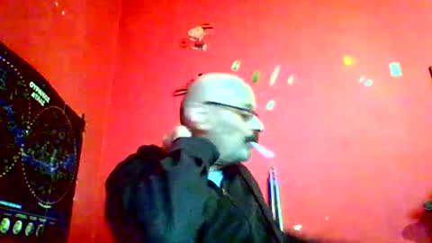 qwertyuiop22348015 online show from March 1, 7:19 am