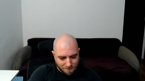 R0bila online show from November 15, 11:18 pm