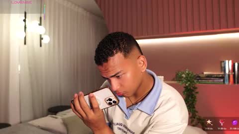 rafa_cruz online show from March 10, 1:50 pm