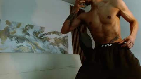 IG online show from December 6, 2:35 am