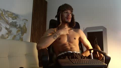 IG online show from January 31, 4:03 am