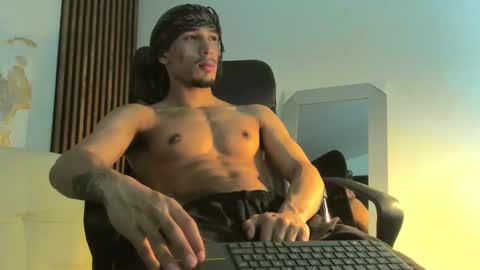 IG online show from March 4, 3:44 am