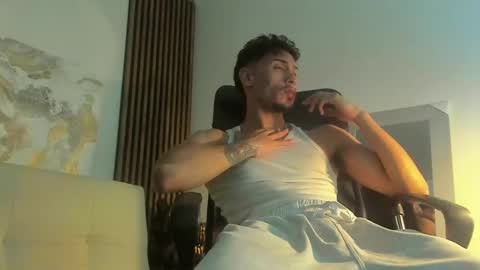 IG online show from March 6, 4:19 am