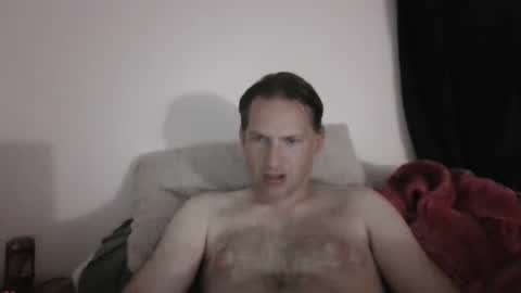 Snapshot of railmaster84000 chatting on September 10, 10:41 pm railmaster84000 online show from September 10, 10:41 pm