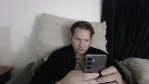 Snapshot of railmaster84000 chatting on November 1, 8:35 pm railmaster84000 online show from November 1, 8:35 pm