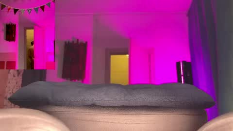 Rainbow James  online show from April 11, 4:54 pm