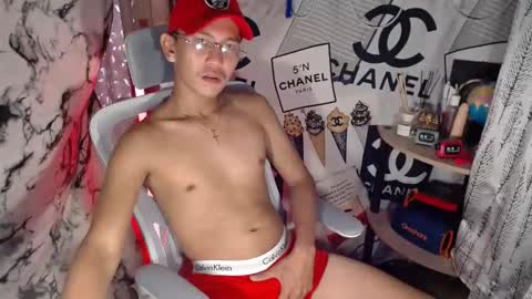 ralfhuge24 online show from February 3, 1:03 am