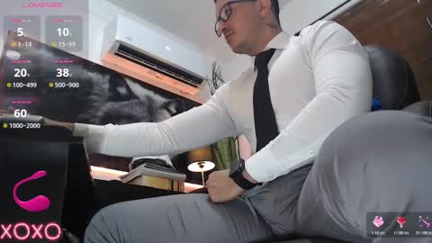 randylukehot online show from November 20, 6:07 pm