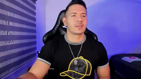 Jonas online show from November 14, 11:50 pm