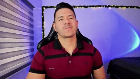 Jonas online show from March 8, 2:43 pm