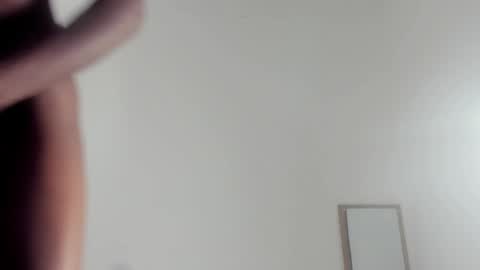 Snapshot of rarespecies21 chatting on February 24, 9:53 am rarespecies21 online show from February 24, 9:53 am