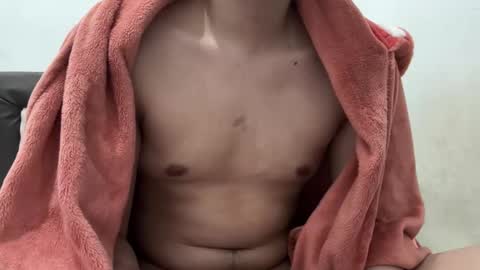 randomnaut online show from November 24, 8:10 pm